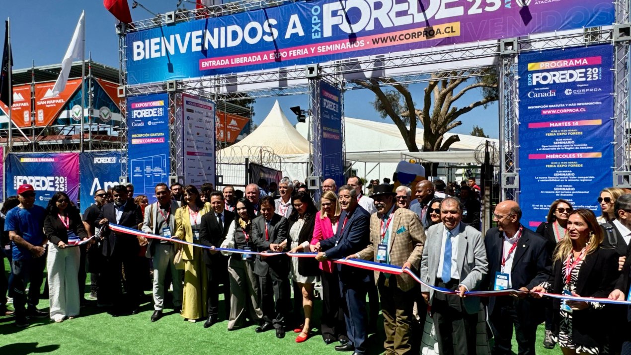 /con-gran-exito-comenzo-expo-forede-2025-el-evento-empresarial-mas