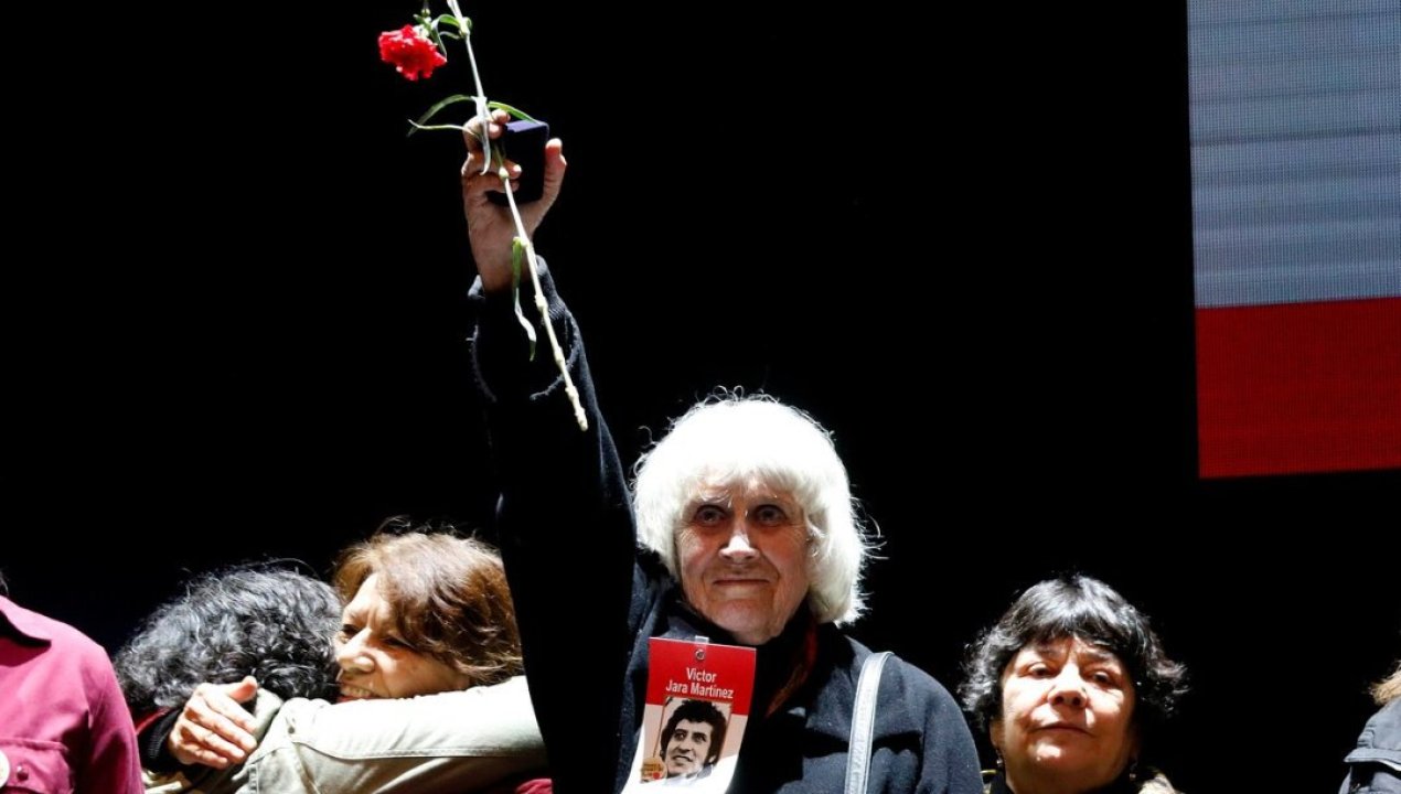 /tendencias/figuras-publicas/palomita-verte-quiero-profundo-pesar-por-fallecimiento-de-joan-turner-de