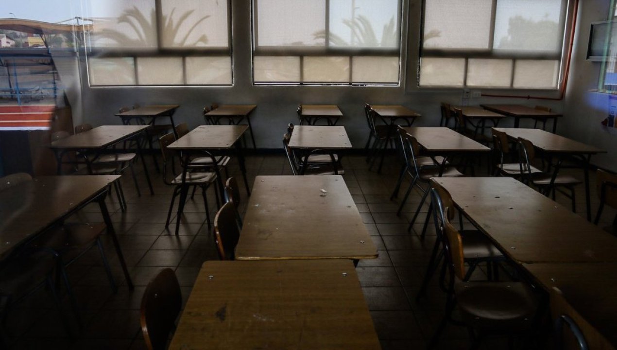 /regionales/region-de-valparaiso/separan-de-sus-funciones-a-profesor-que-grito-a-estudiante-por-mencionar-a