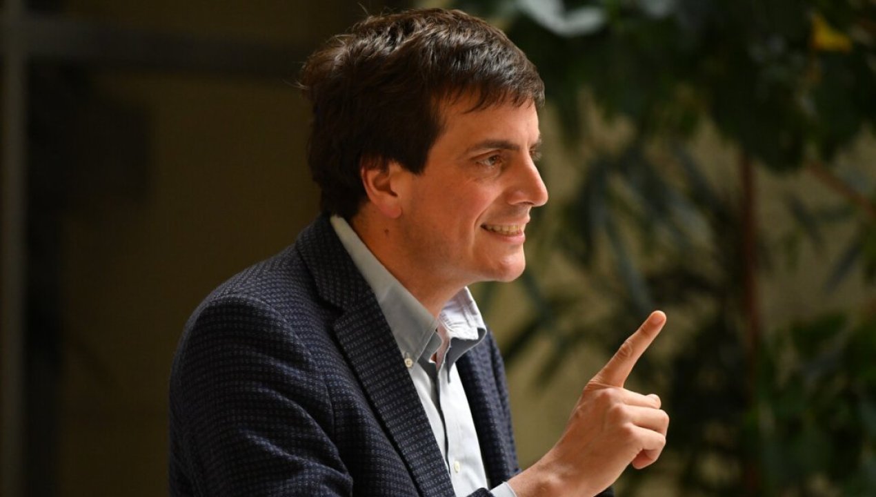 /actualidad/schalper-oficia-a-autoridades-por-respaldo-al-cuento-infantil-trans-ariel