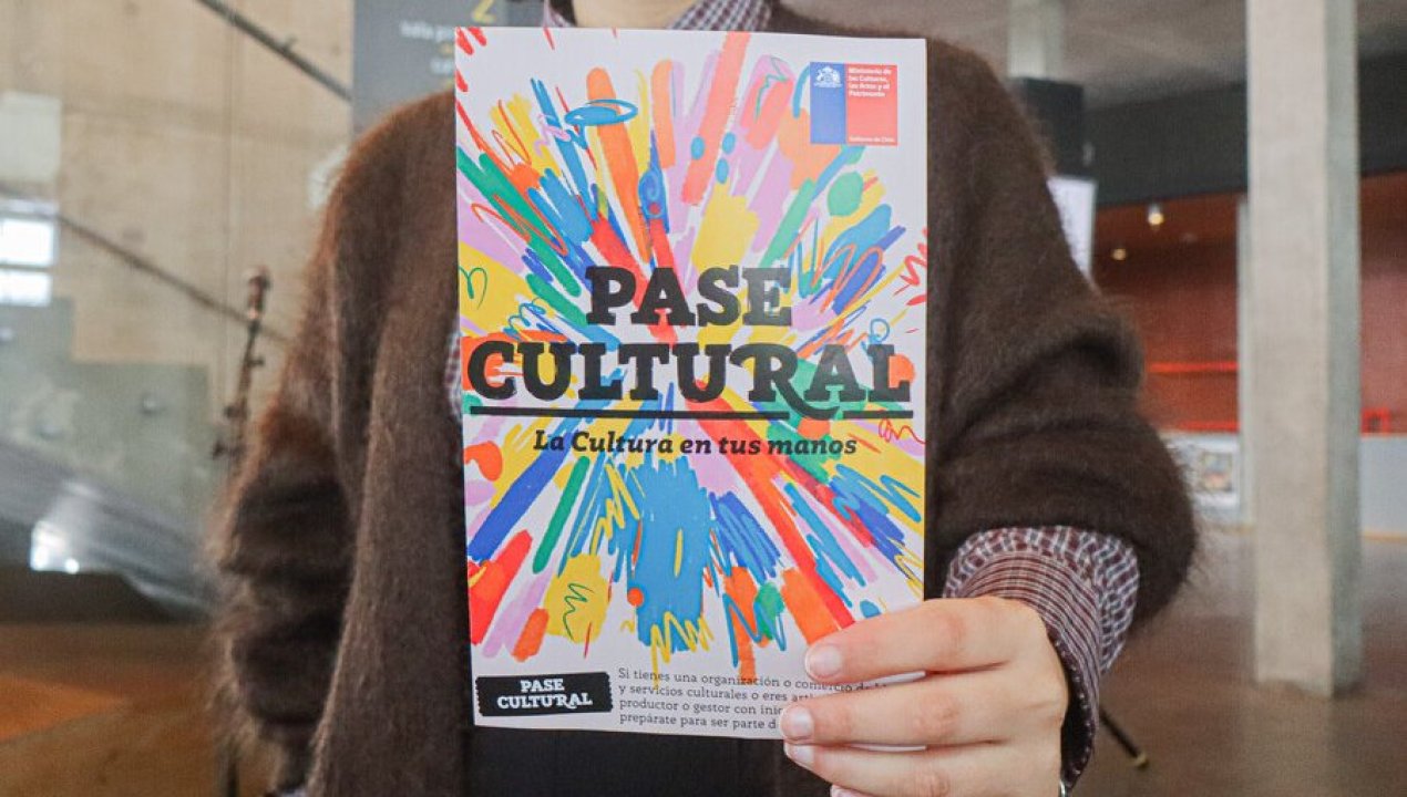 /actualidad/politica/polemica-por-pase-cultural-abre-choque-politico-y-dudas-legales-sobre-su