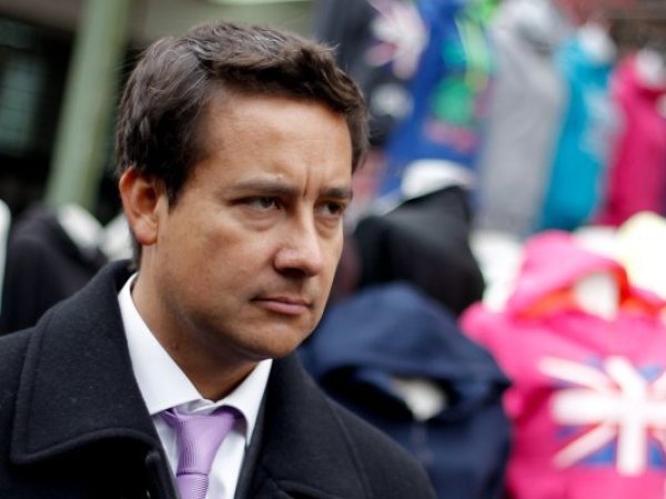 Detienen a exfiscal Vinko Fodich y a tres funcionarios de la PDI por causa de secuestros extorsivos