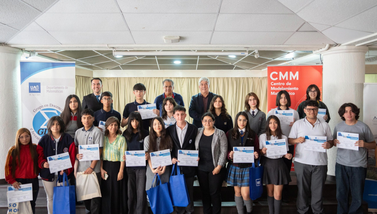 /ua-realiza-ceremonia-de-premiacion-del-concurso-fotomatematica