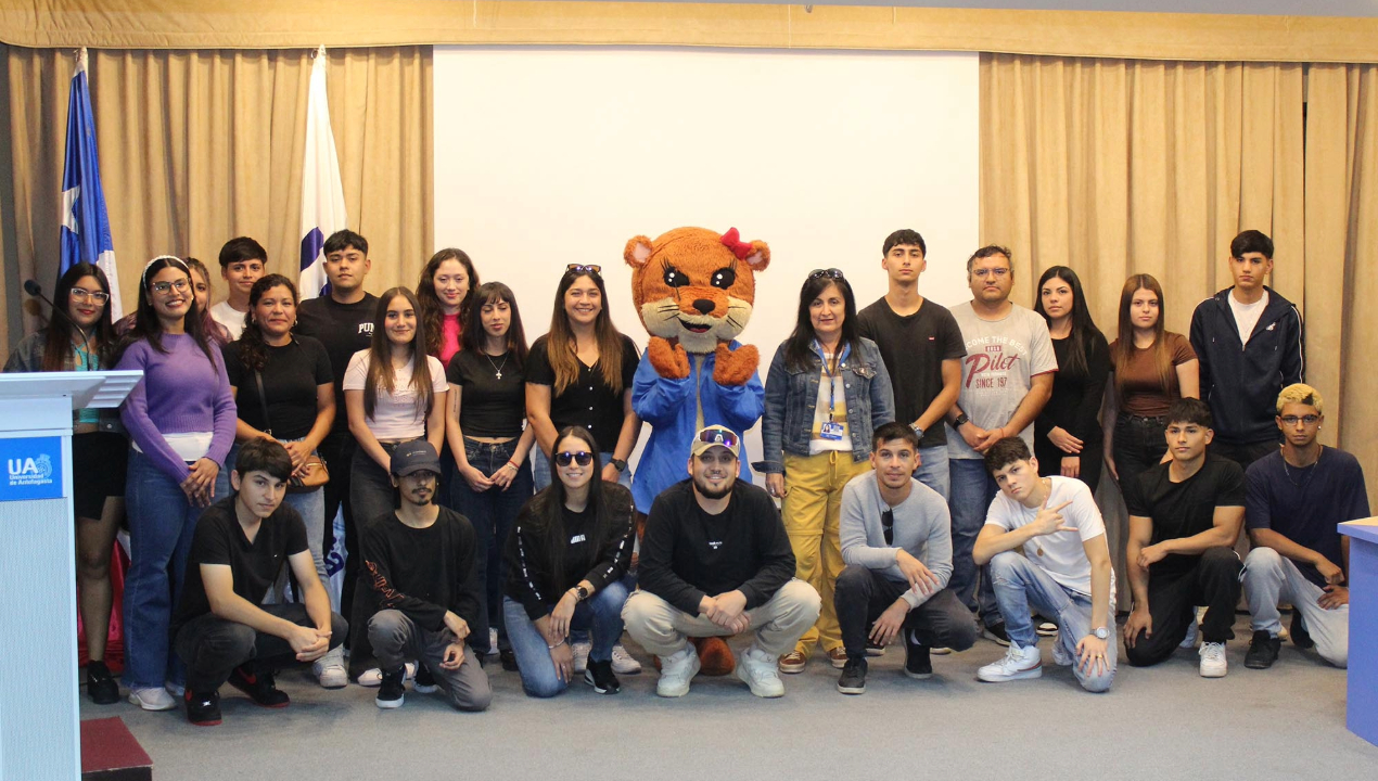 /centro-de-carreras-tecnicas-de-la-ua-da-la-bienvenida-a-mas-de-180